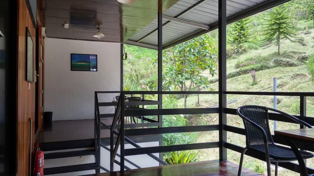 Ayana Holiday Resort Kampong Kundassan Exterior photo
